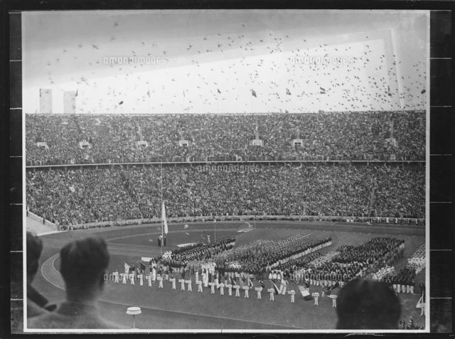 第11回ベルリンオリンピック」 TV映写機[23007001208]の写真