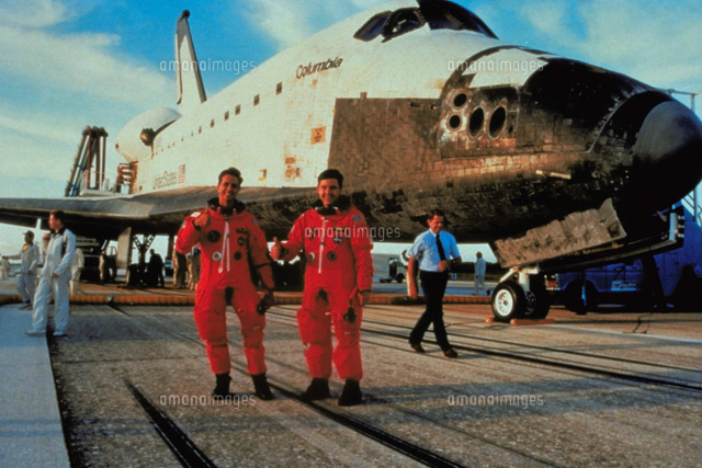 スペースシャトル・コロンビア号[23018051190]の写真・イラスト素材