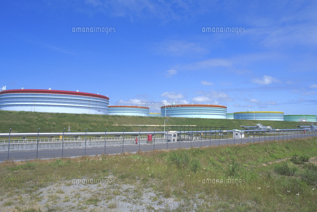 むつ小川原国家石油備蓄基地[23018058819]の写真・イラスト素材