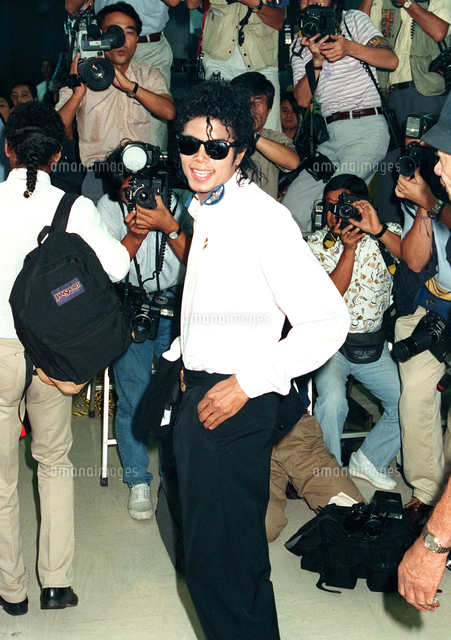 マイケル・ジャクソン来日[23023004820]の写真・イラスト素材｜アマナ