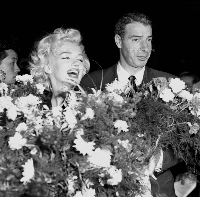 ☆マリリンモンロー☆1954年　日本に新婚旅行　サイン入りレア写真　額入り　５枚 マリリン・モンローがジョー・ディマジオとの新婚旅行で来日 画像