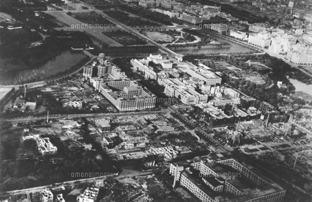 空襲を受け焼け野原になった東京（撮影月日不明） 画像サイズ