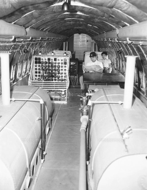 YS11実物カットプロペラ陳列台付 YS―11の1号機、プロペラとエンジンだけが英国製＝愛知県の新三菱
