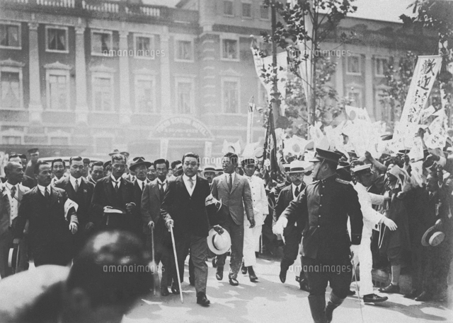 ロンドン海軍軍縮会議 日英初会合（撮影日不明） 画像サイズ：2894