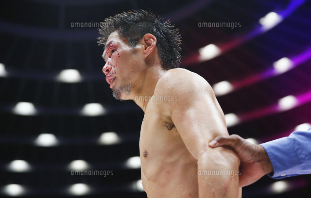 IBFスーパーバンタム級世界戦 流血した長谷川穂積 画像サイズ：3968