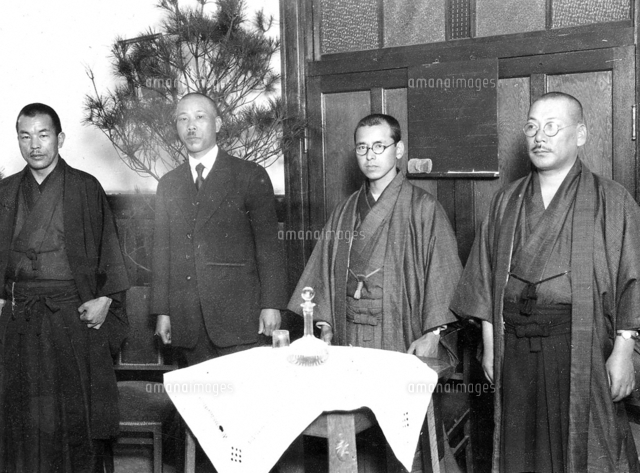 1926年 甘粕正彦・元憲兵大尉（右から2人目）[23027011569]の写真