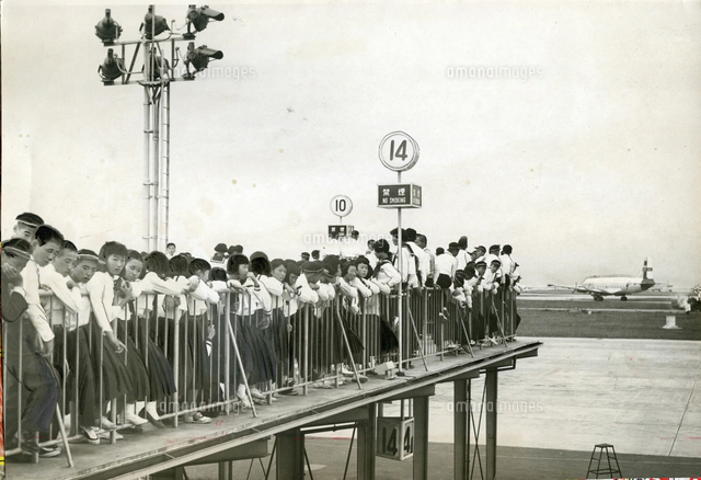1955年 空から見た羽田空港（東京国際空港）国際線ターミナル
