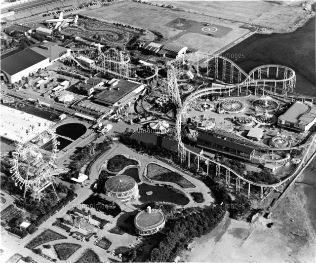 昭和レトロ 京成谷津遊園 第7回歌う大撮影会と写真コンクール ポスター& チラシ 1981年 千葉・谷津遊園（撮影月日不明）【要事前申請