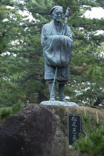 蚶満寺の松尾芭蕉像[25053011915]の写真・イラスト素材｜アマナ