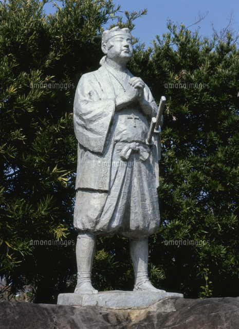 原城本丸跡の天草四郎の銅像[25086005832]の写真・イラスト素材
