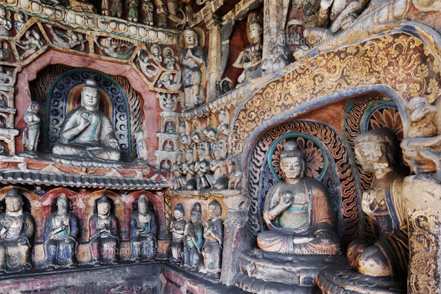 雲崗石窟 第12窟の五華洞[25125029851]の写真・イラスト素材｜アマナ