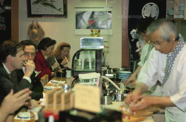 すしや 鮨長 の板前 の写真素材 イラスト素材 アマナイメージズ