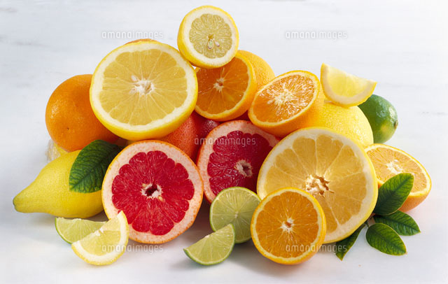 いろいろな柑橘類 の写真素材 イラスト素材 アマナイメージズ