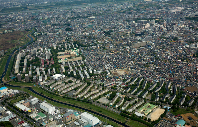 新座団地と志木ニュータウン周辺 の写真素材 イラスト素材 アマナイメージズ
