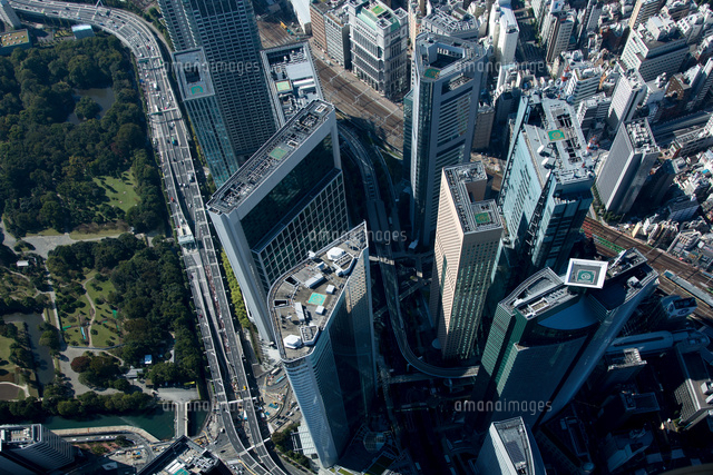 汐留地区の高層ビル群 の写真素材 イラスト素材 アマナイメージズ
