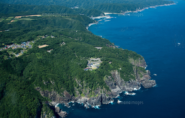 三陸海岸(黒崎より普代浜海水浴場方面)[25397015881]の写真・イラスト