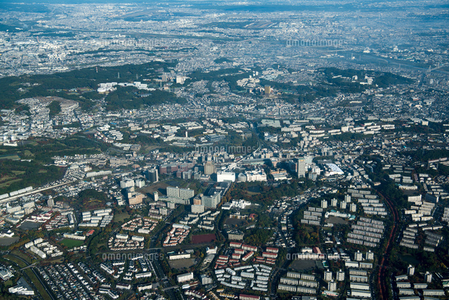 多摩ニュータウン 多摩センター駅周辺より多摩動物公園方面 の写真素材 イラスト素材 アマナイメージズ