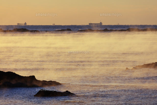「海岸風景」 江ノ島の海 📷Nikon Z8, Z6ⅱ & Z14-24mm F2.8 S 🎨Adobe Lightroom