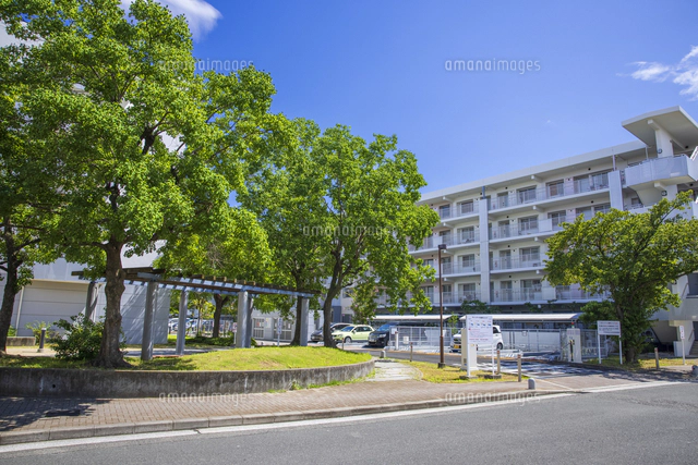 集合住宅の写真素材 ストックフォト アマナイメージズ