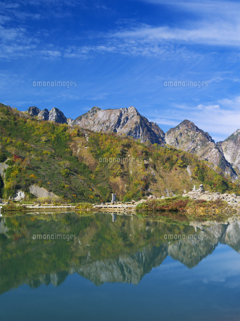 八方池より不帰ノ剣 八方尾根 の写真素材 イラスト素材 アマナイメージズ