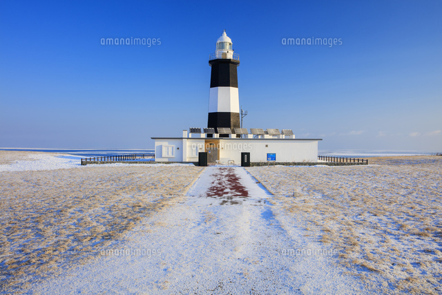 能取岬灯台 能取岬[25516056354]の写真・イラスト素材｜アマナイメージズ