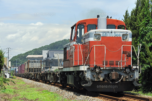 水島臨海鉄道のDE10牽引貨物列車[25668001710]の写真・イラスト素材