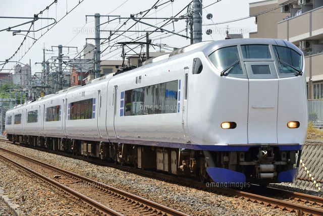 阪和線の223系区間快速電車[25668002568]の写真・イラスト素材｜アマナ