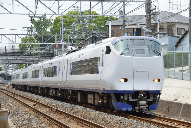 阪和線の223系区間快速電車[25668002568]の写真・イラスト素材｜アマナ
