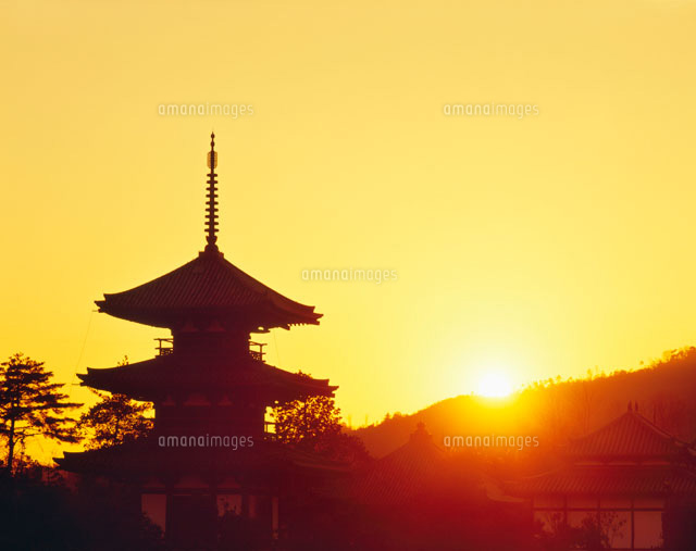 水彩画　仏生山法然寺　夕暮れ 水彩画 仏生山法然寺 夕暮れ 水彩画仏生山法然寺夕暮れ