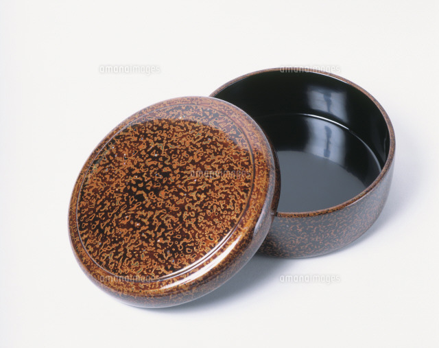 木曽漆器[25925002668]の写真・イラスト素材｜アマナイメージズ