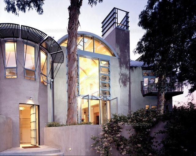Martin House, Rustic Canyon, Santa Monica, LA, exterior[25937004795]の写真