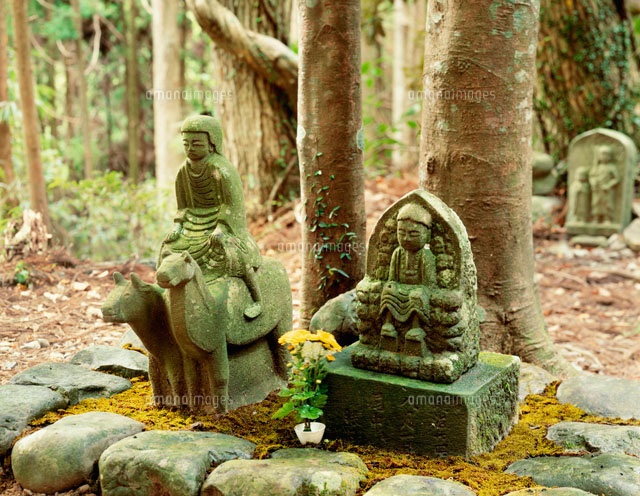 くまごろう様一覧瑪瑙 白毫天珠 馬蹄痕たっぷり 7-124 馬蹄紋天珠