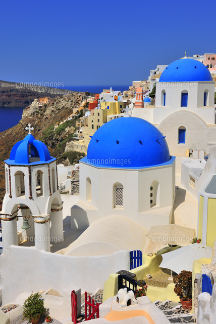 サントリーニ島の青い教会 の写真素材 イラスト素材 アマナイメージズ サントリーニ島の青い教会 の写真素材 イラスト素材 アマナイメージズ