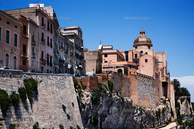 サン レミの城壁 Bastione Di San Remy の写真素材 イラスト素材 アマナイメージズ