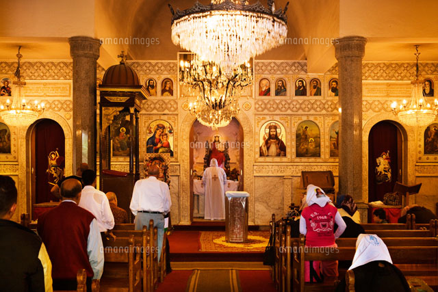 アブ メナ修道院 聖マリア教会のミサ 26095006819 の写真素材 イラスト素材 アマナイメージズ