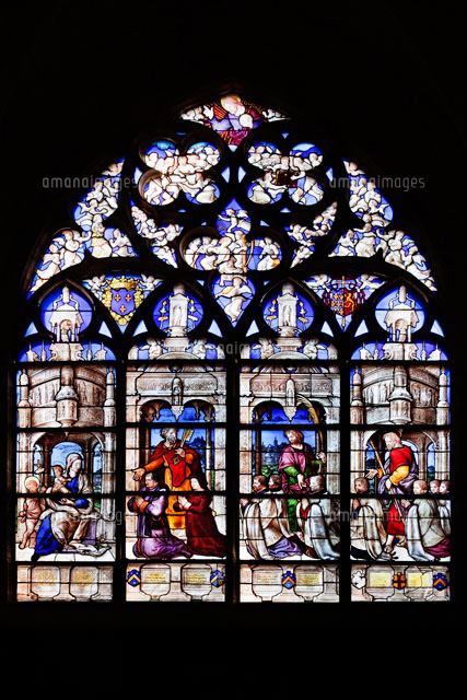 サン・テチエンヌ大聖堂の周歩廊のステンドグラス[26095007054]の写真