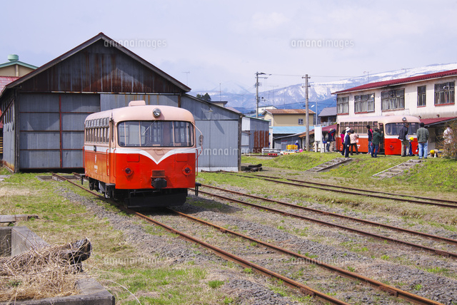 南部縦貫鉄道のレールバス の写真素材 イラスト素材 アマナイメージズ