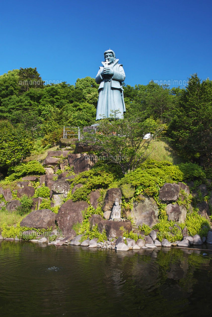 日本一の天草四郎像[26120043963]の写真・イラスト素材｜アマナイメージズ