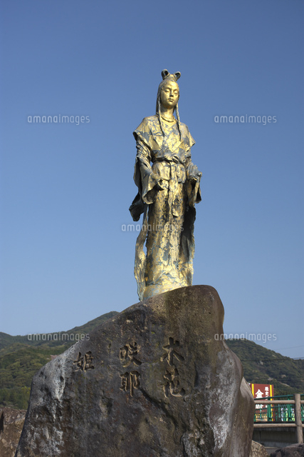 木花咲耶姫の像[26120047927]の写真・イラスト素材｜アマナイメージズ