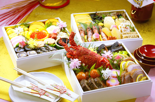 桜と日の出と東京スカイツリー の写真素材 イラスト素材 アマナイメージズ