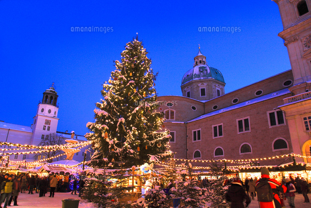 ザルツブルクのクリスマス[26121019812]の写真・イラスト素材｜アマナ