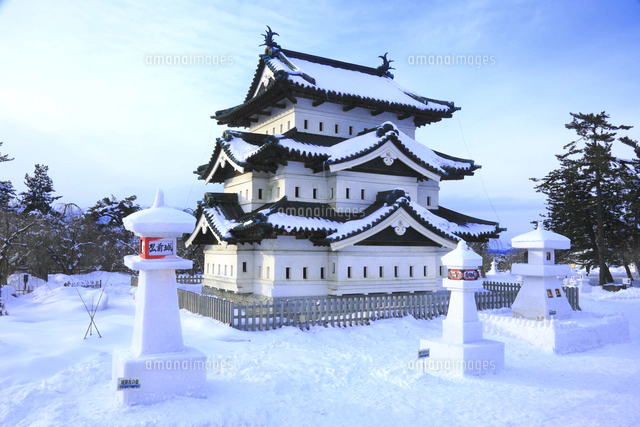 弘前城雪灯籠まつり[26121038650]の写真・イラスト素材｜アマナイメージズ