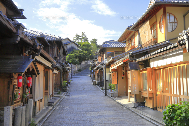 朝の二年坂 の写真素材 イラスト素材 アマナイメージズ 朝の二年坂 の写真素材 イラスト素材 アマナイメージズ
