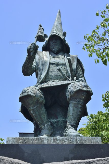 銅像 の写真素材 イラスト素材 アマナイメージズ