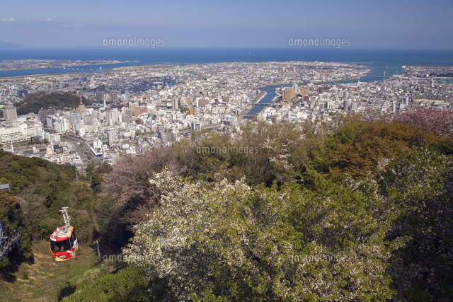 眉山の桜 の写真素材 イラスト素材 アマナイメージズ