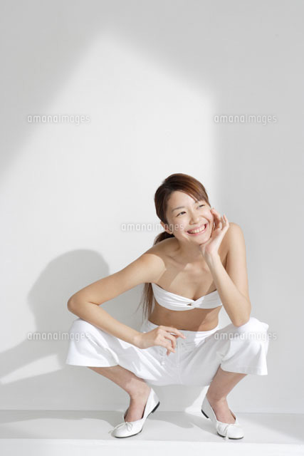 日本人女性のビューティーポートレート[30018001066]の写真・イラスト