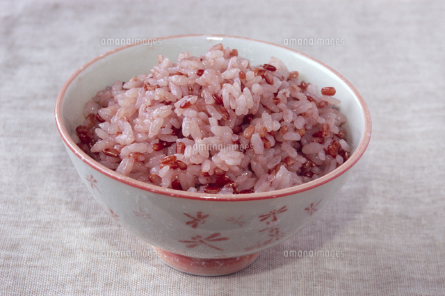 白米と赤米の赤飯 白米 赤米 1 1 の写真素材 イラスト素材 アマナイメージズ