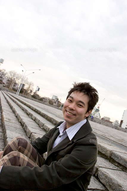 日本人３０代男性 の写真素材 イラスト素材 アマナイメージズ