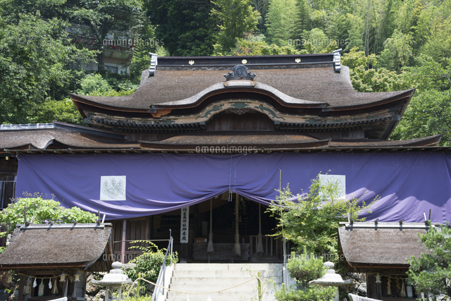 竹生島神社本殿 の写真素材 イラスト素材 アマナイメージズ