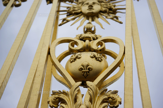 アンティークフランス ルイ16世式天蓋ベッド イタリア額装 マリーアントワネット アンティークフランス ルイ16世式天蓋ベッド イタリア額装 マリー